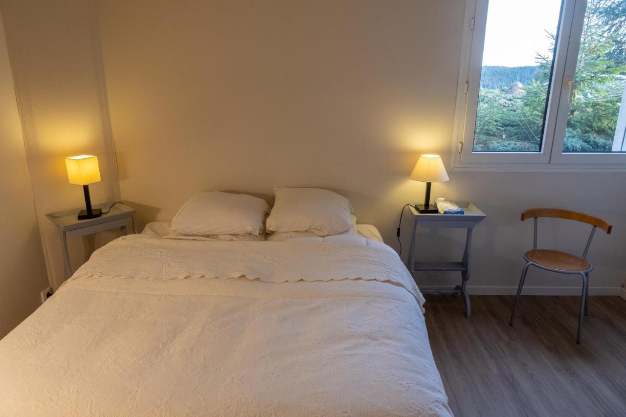 Appartement De Plain-Pied En Montagne Avec Vue Merveilleuse Sur Le Massif De Belledonne Saint Bernard du Touvet Exterior foto